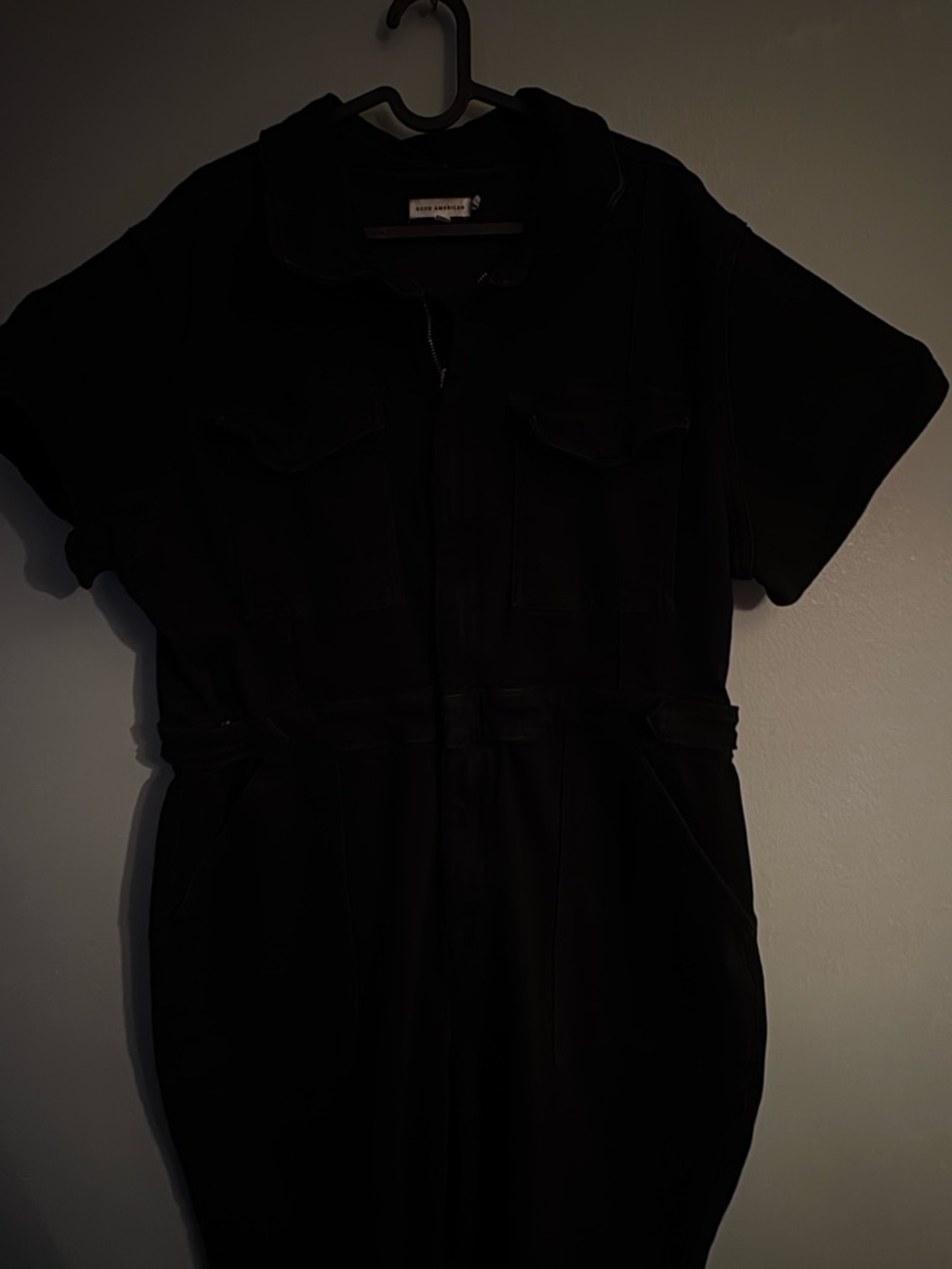 Good American Black Short-Sleeve Utility Jumpsuit - Picture 2 of 7